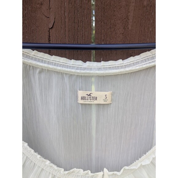 Hollister Sheer Ruffle Neck & Waist Peasant Top Size Small Boho Hippie 70s Yoke - Picture 3 of 7